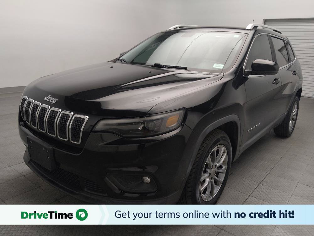 Used 2019 Jeep Cherokee Latitude Plus FWD image 1