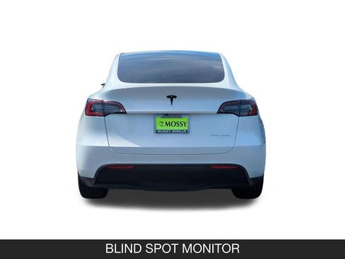 Used 2023 Tesla Model Y Long Range AWD/4WD image 8