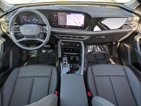 New 2025 Audi Q5 Premium image 5