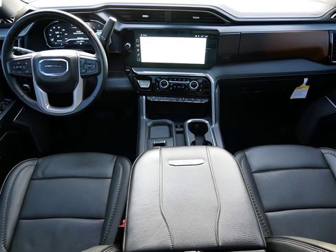 Used 2024 GMC Sierra 3500 Denali w/ Denali Reserve Package image 14