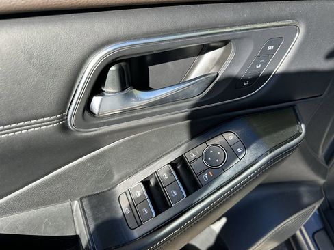 Used 2021 Nissan Rogue Platinum image 17