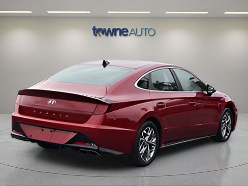Used 2023 Hyundai Sonata SEL w/ Preferred Accessory Package FWD image 5