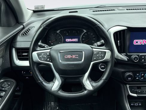 Used 2023 GMC Terrain SLT AWD/4WD image 12