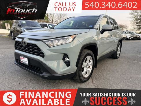 Used 2019 Toyota RAV4 XLE AWD/4WD image 1