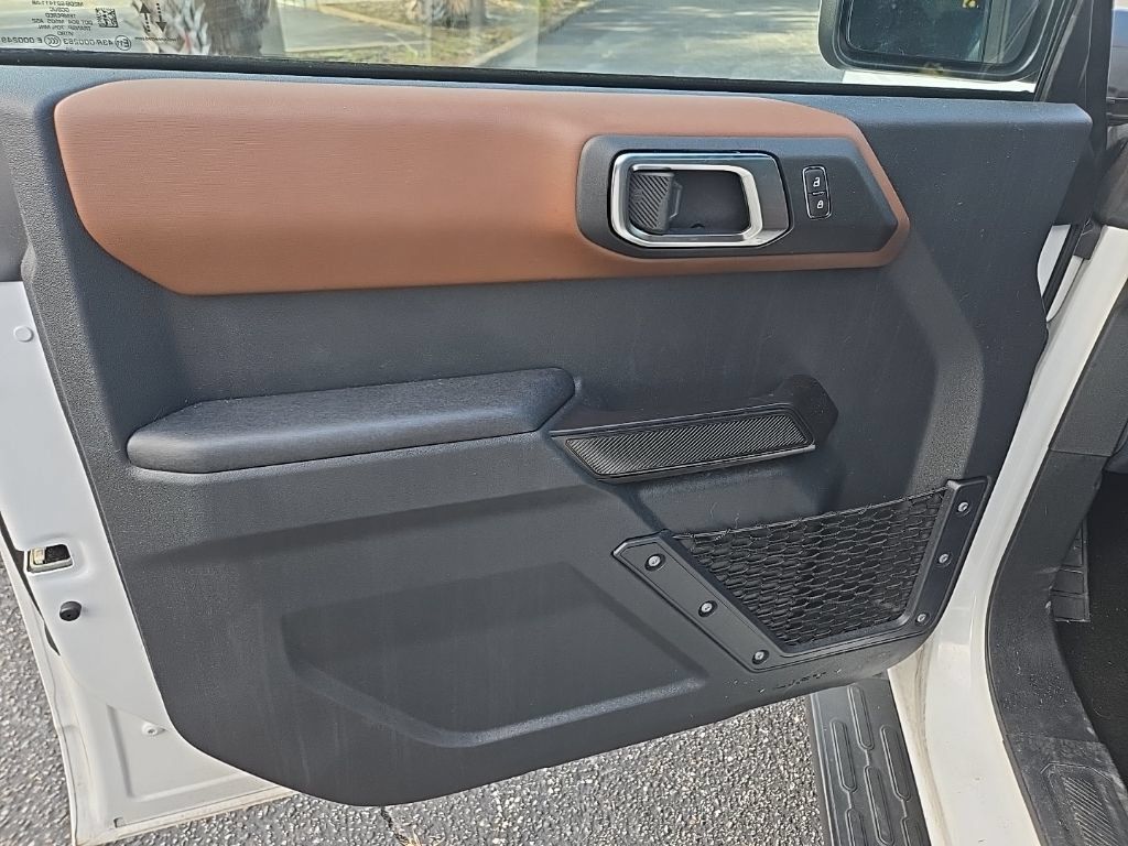 Used 2024 Ford Bronco Outer Banks AWD/4WD image 12