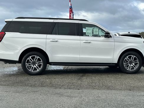 Used 2025 Ford Expedition Max Active image 6