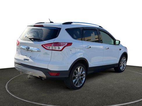 Used 2016 Ford Escape SE w/ SE Chrome Package image 6