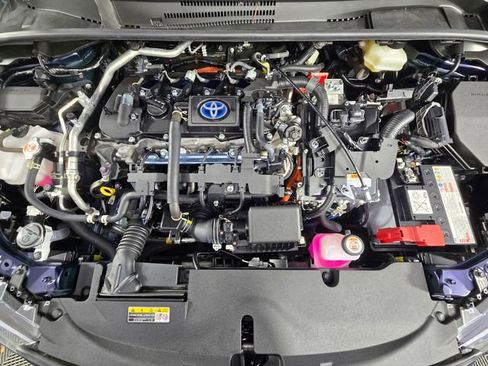 Used 2024 Toyota Corolla LE image 13