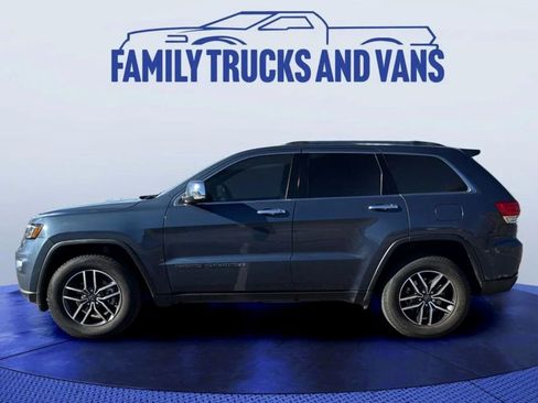 Used 2019 Jeep Grand Cherokee Limited w/ Luxury Group II image 2