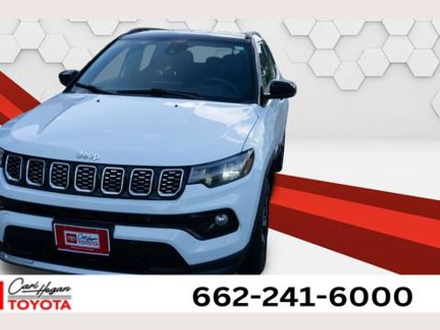 Used 2025 Jeep Compass Limited AWD/4WD image 1