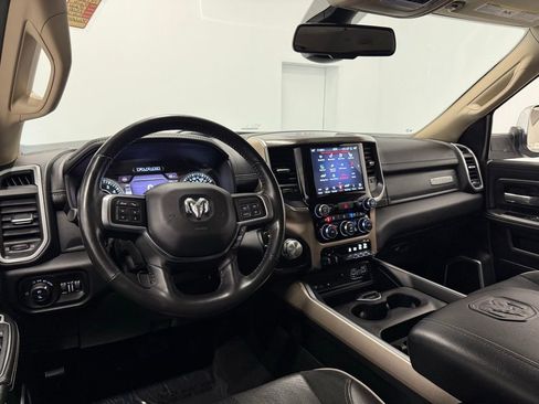 Used 2019 RAM 2500 Laramie image 27