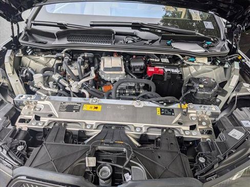 Used 2026 BMW iX xDrive45 image 19