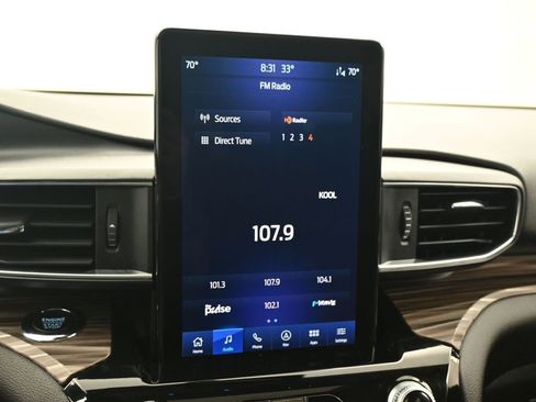 Used 2024 Ford Explorer Limited w/ Limited Technology Package image 15