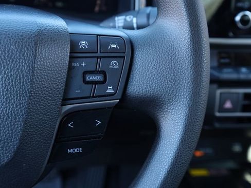 Used 2025 Toyota Camry LE image 23