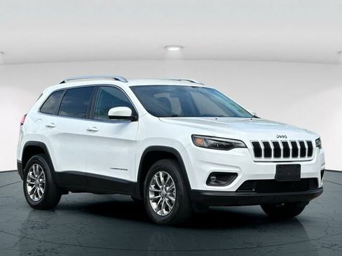 Used 2020 Jeep Cherokee Latitude Plus AWD/4WD image 8