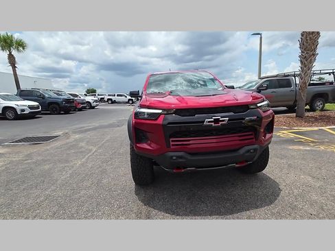 New 2026 Chevrolet Colorado ZR2 w/ Technology Package AWD/4WD image 24