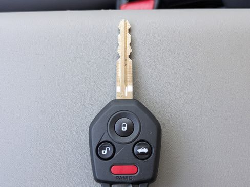 Used 2020 Subaru Forester Premium image 36