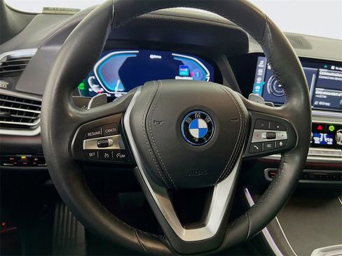 Used 2022 BMW X5 xDrive45e w/ Executive Package image 12