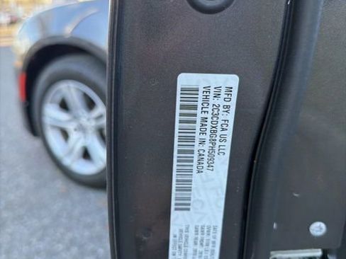 Used 2023 Dodge Charger SXT image 9