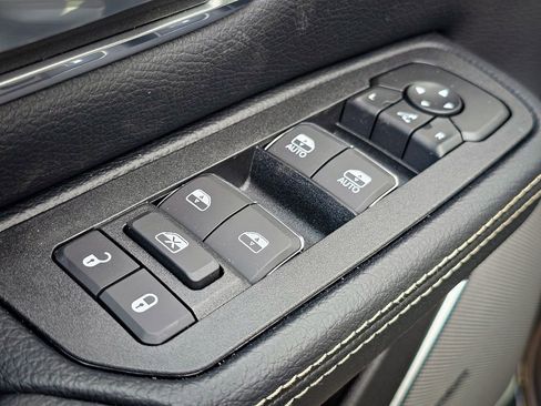 New 2026 RAM 1500 Laramie image 14