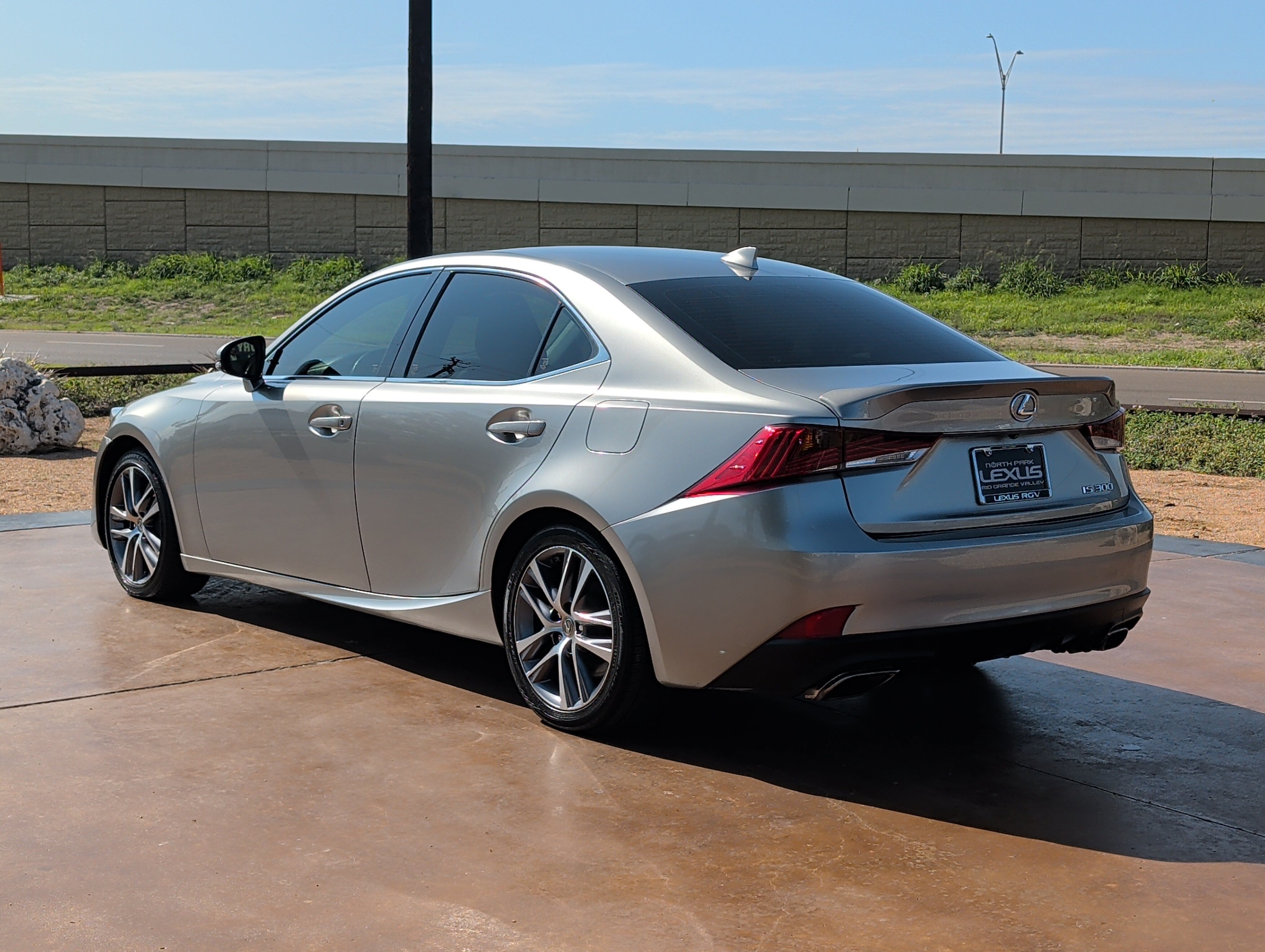 Used 2019 Lexus IS 300 w/ Accessory Package 2 RWD image 4