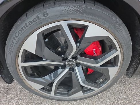 Used 2021 Audi RS Q8 AWD/4WD image 3