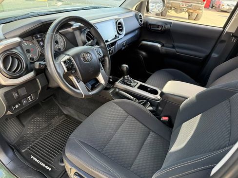 Used 2021 Toyota Tacoma SR5 image 2