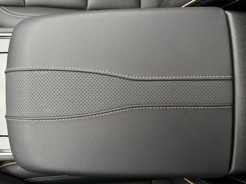 Used 2025 Chevrolet Traverse High Country w/ LPO, Floor Liner Package image 21