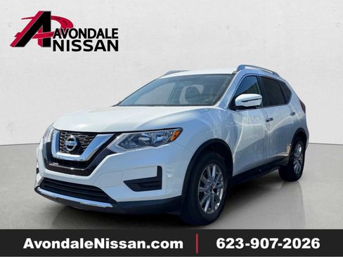Used 2017 Nissan Rogue SV w/ SV Premium Package FWD image 1