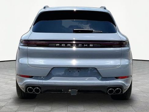 Used 2026 Porsche Cayenne S AWD/4WD image 6