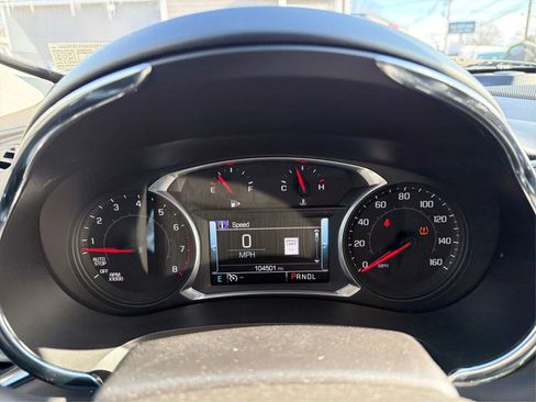 Used 2017 Chevrolet Malibu LT w/ Leather Package image 21