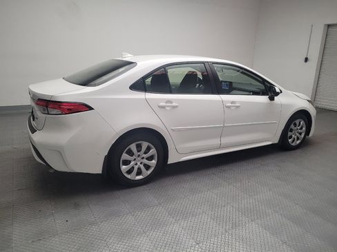 Used 2022 Toyota Corolla LE image 10