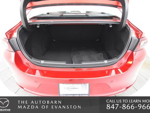 Certified 2025 MAZDA MAZDA3 2.5 Turbo Sedan w/Premium Plus image 31