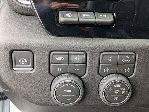 New 2026 Chevrolet Silverado 3500 High Country w/ High Country Premium Package AWD/4WD image 19