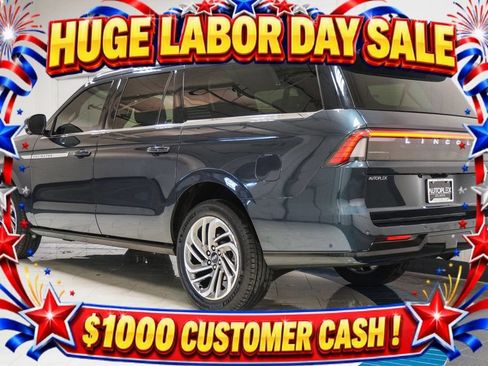 Used 2025 Lincoln Navigator L Reserve AWD/4WD image 36