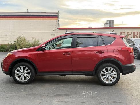 Used 2013 Toyota RAV4 Limited AWD/4WD image 2
