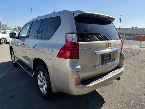Used 2010 Lexus GX 460 image 5