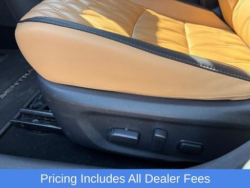 Used 2025 Nissan Sentra SV w/ SV Premium Package FWD image 18