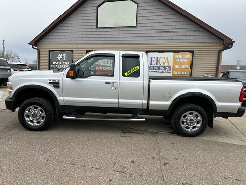 Used 2008 Ford F250 FX4 image 8