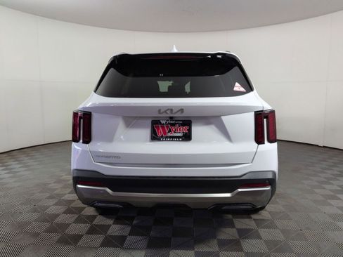 New 2026 Kia Sorento S w/ S Panoramic Sunroof Package FWD image 30