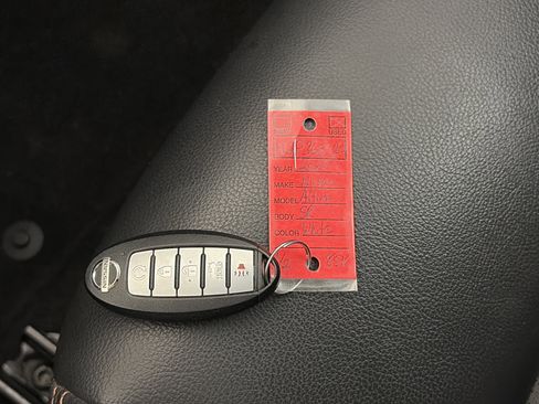 Certified 2022 Nissan Altima 2.5 SR w/ Midnight Edition Package image 32