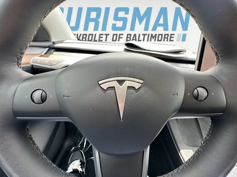 Used 2024 Tesla Model Y Long Range RWD image 20