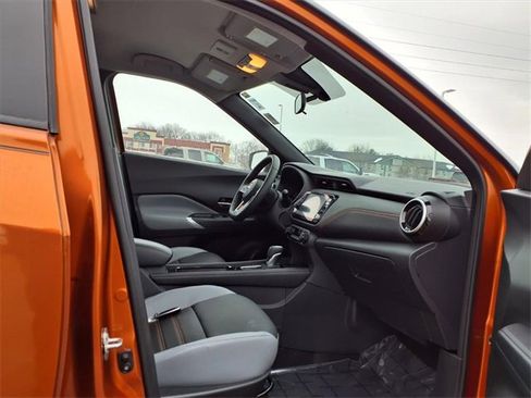 Used 2024 Nissan Kicks SR w/ SR Premium Package image 23
