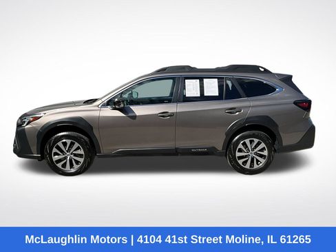 Certified 2024 Subaru Outback Premium AWD/4WD image 17