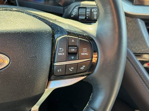 Used 2025 Ford Explorer Platinum w/ LUX Leather Package AWD/4WD image 36