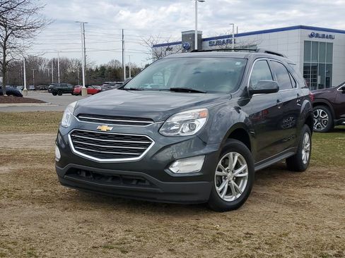 Used 2017 Chevrolet Equinox LT w/ Convenience Package FWD image 25