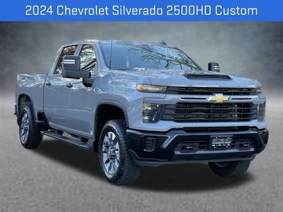 Used 2024 Chevrolet Silverado 2500 Custom w/ Custom Value Package