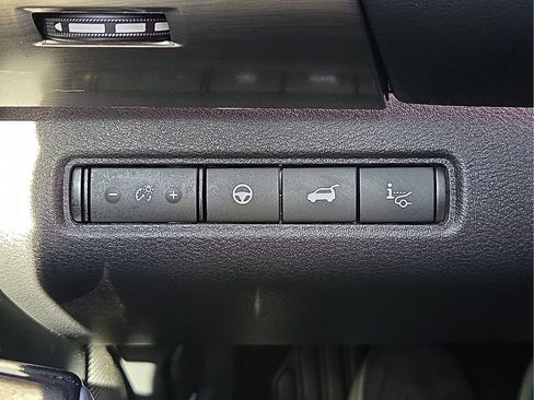 Used 2024 Nissan Pathfinder Platinum w/ Cargo Package FWD image 21