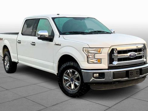 Used 2016 Ford F150 XLT AWD/4WD image 3
