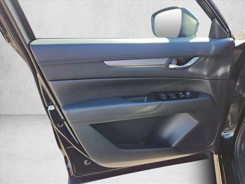 Used 2025 MAZDA CX-5 AWD 2.5 S w/ Select Package image 12